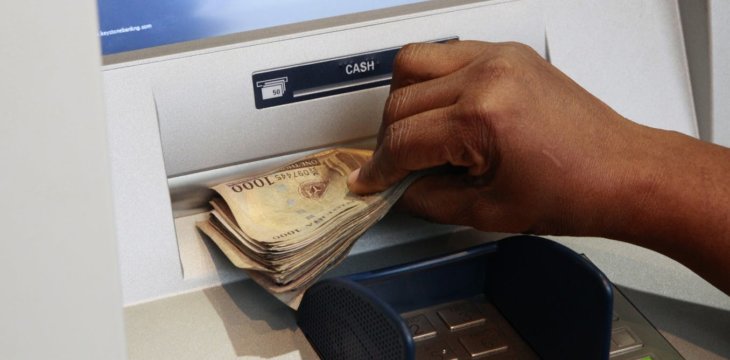 How to withdraw money from the ATM without using card